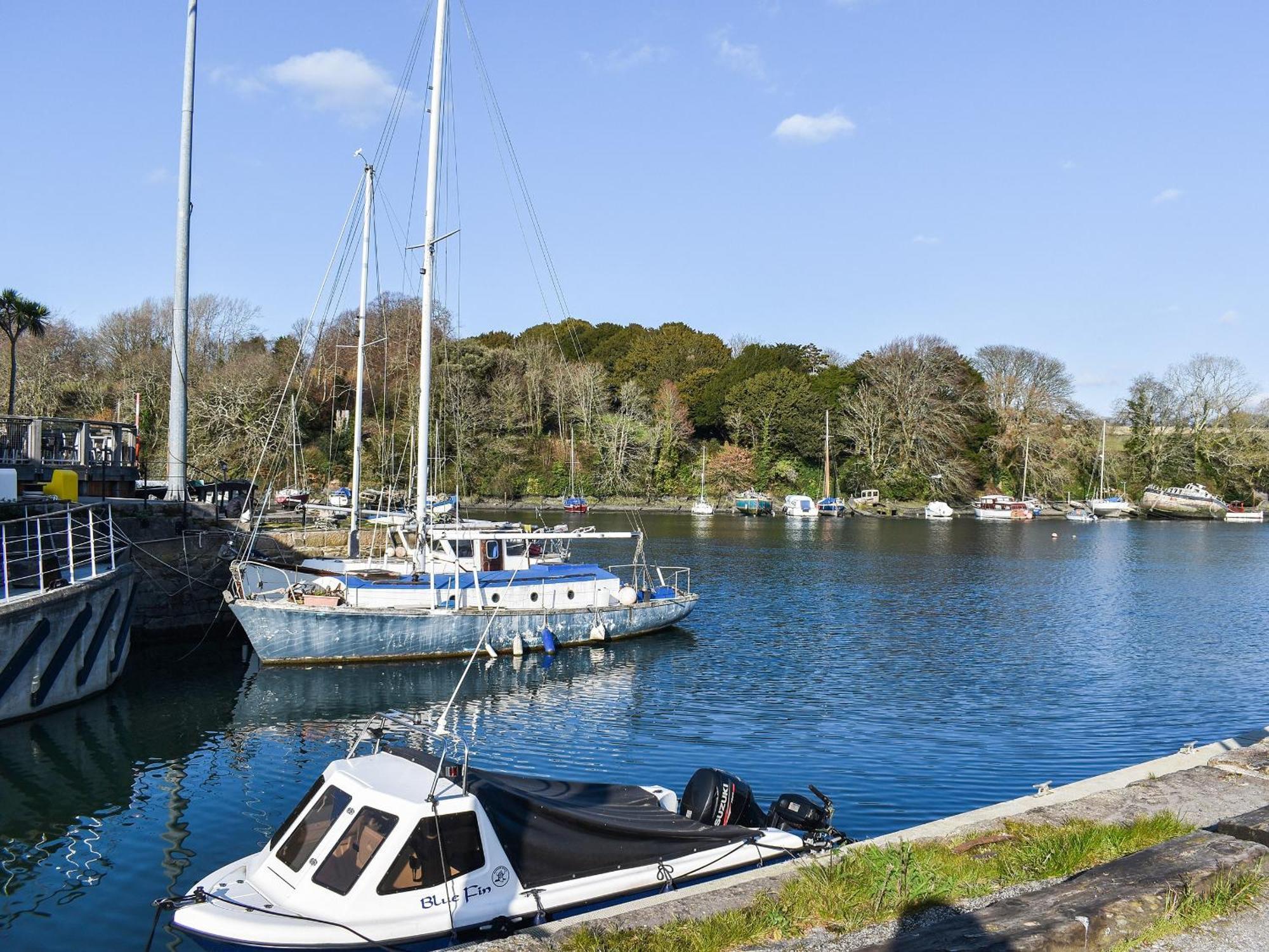 Snugglers Villa Penryn Exterior photo